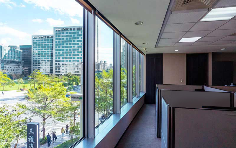 中租建設開發股份有限公司 - 辦公室與人才招募